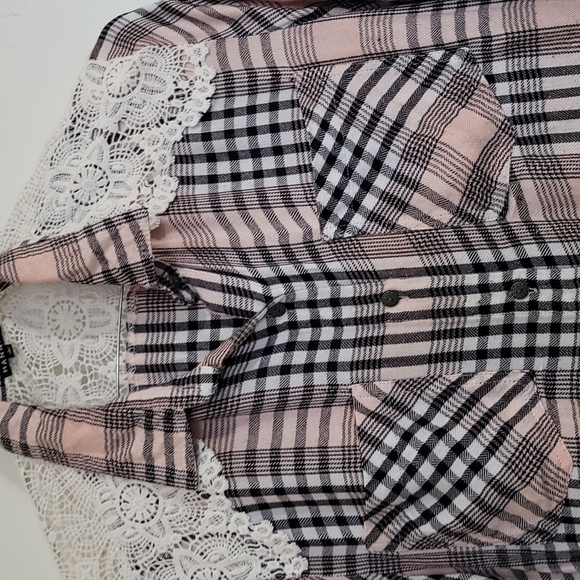 Hannah Women's Plaid Lace Blouse Size Large - Picture 2 of 8